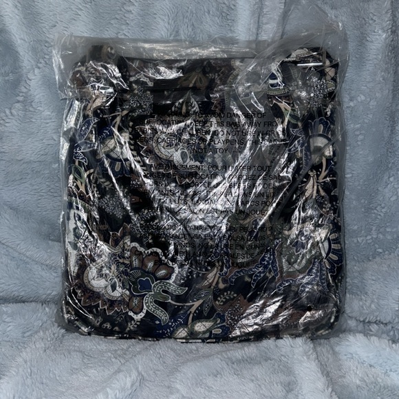 Vera Bradley floral print satchel - Picture 2 of 4